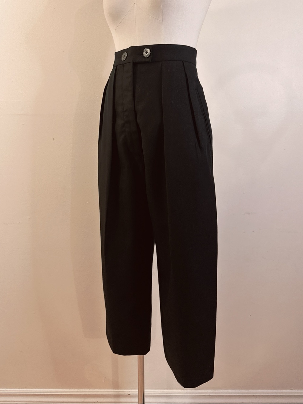 🖤 Sandro Paris High-Waisted Black Pleated Pants